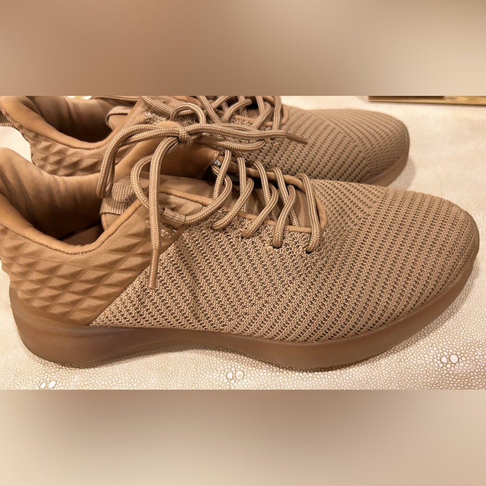 Aldo Tan Sneakers ; Size 5